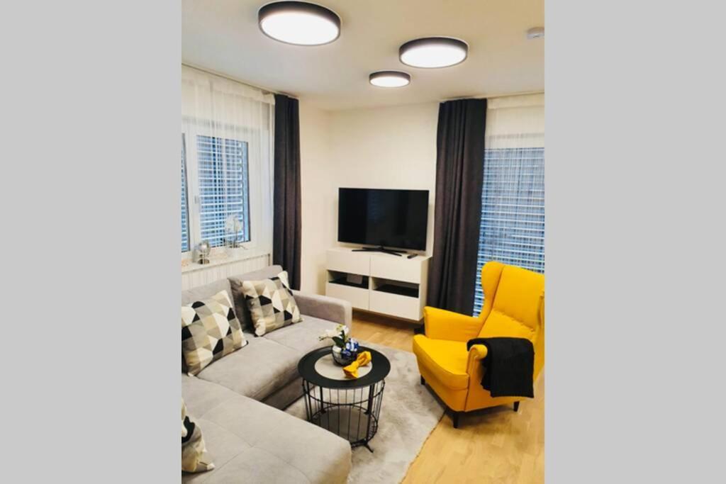 Leon Apartment Neu! Gemuetlichkeit An Erster Stelle 린츠 외부 사진
