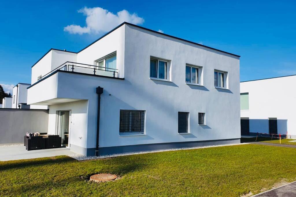 Leon Apartment Neu! Gemuetlichkeit An Erster Stelle 린츠 외부 사진