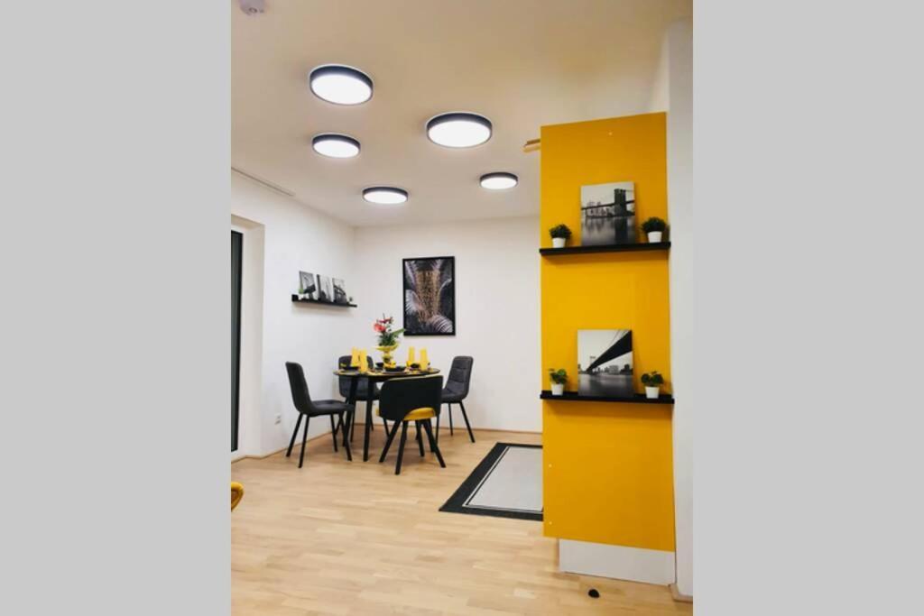 Leon Apartment Neu! Gemuetlichkeit An Erster Stelle 린츠 외부 사진